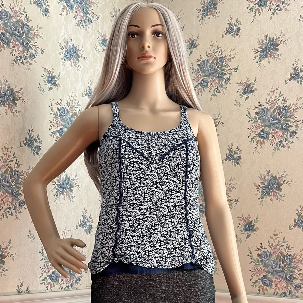 Princess Vera wang navy/white tank, size small